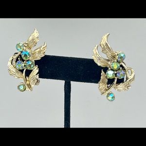 Vintage gold blue green leafy rhinestone clip on earrings